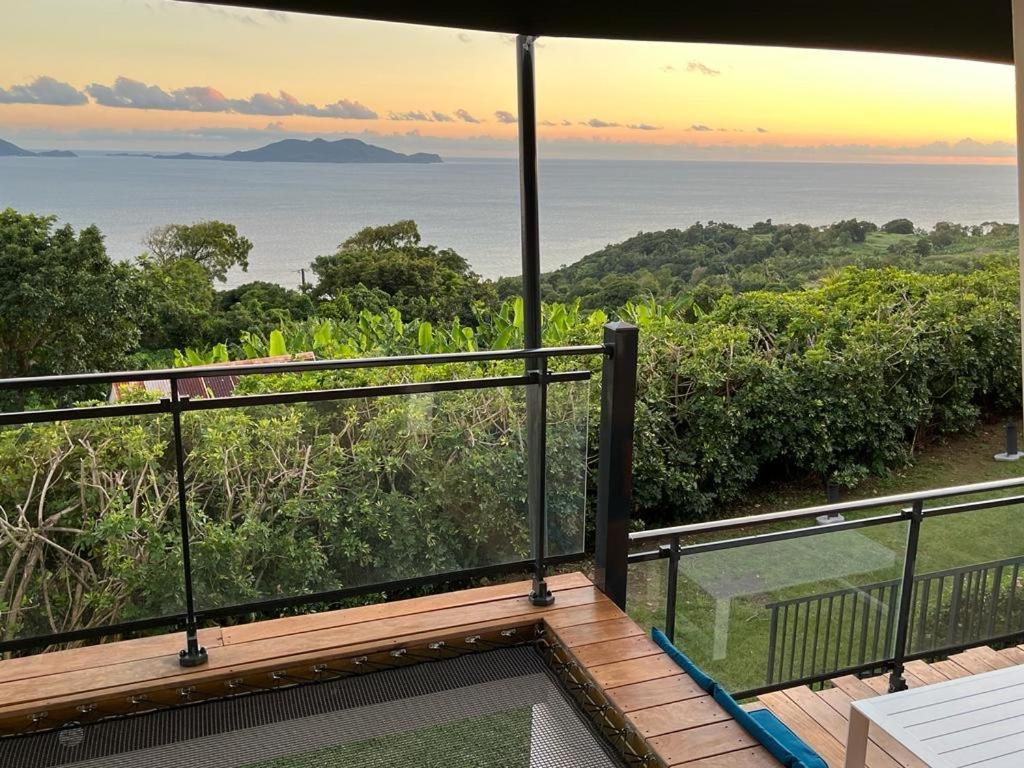 Villa Cajou Chambres D'Hotes Chez L'Habitant Et Zanzibar Cottage Trois-Rivières Екстериор снимка